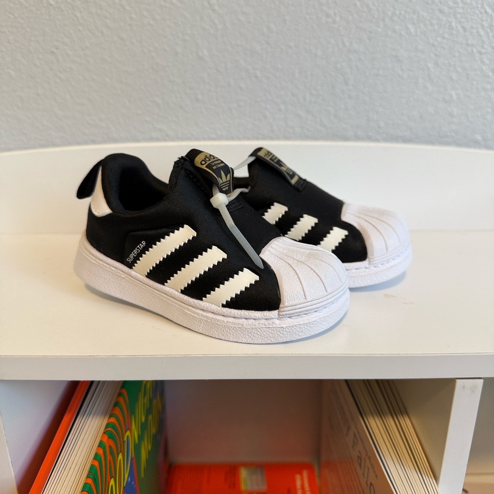 Adidas Shell-tops Kids Black and White Slip-On Sneakers
